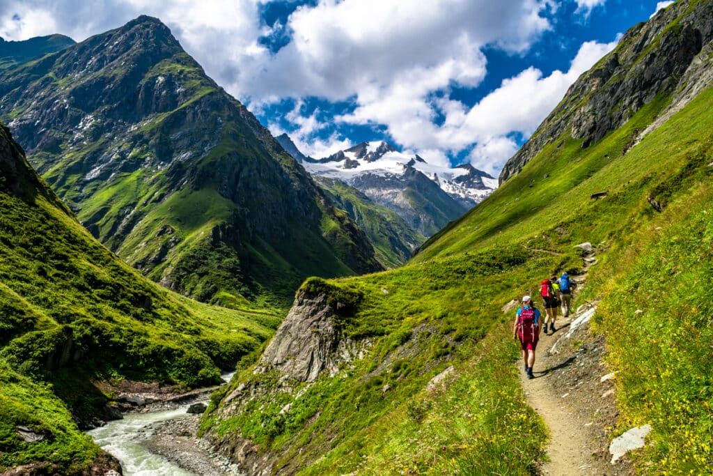 Randonnées de montagne : les meilleures destinations.