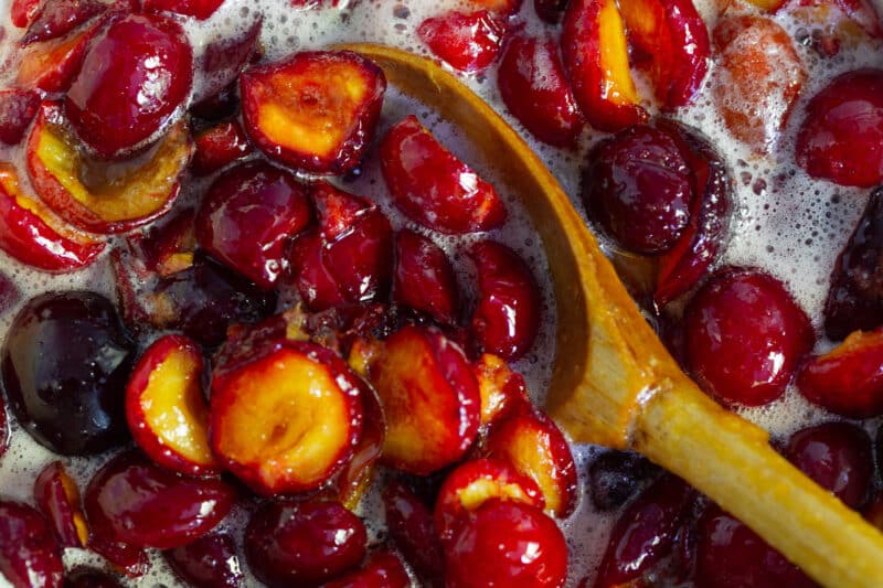 Quel fruit associer avec la prune pour confiture ? - Les brisants