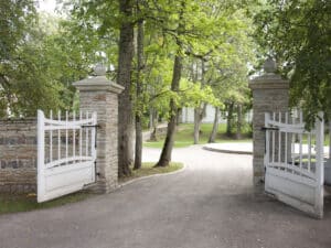 portail sur mesure maison