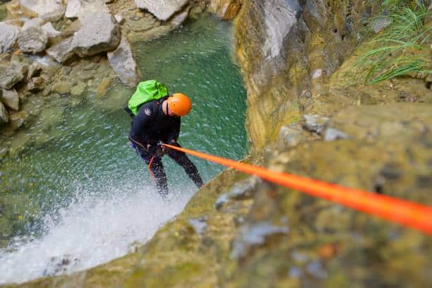 canyoning sport activité loisir outdoor verdon