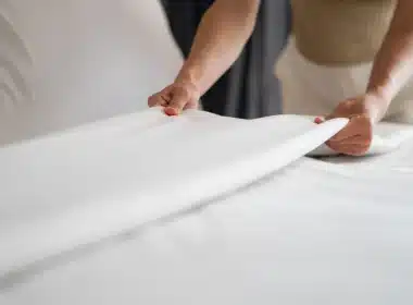 Changement de draps de lit